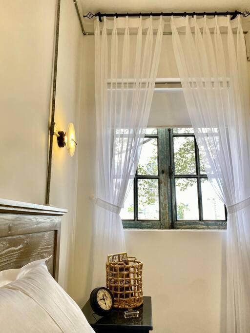 ホーチミン市Le Bijou Chic In The Heart Of Saigon Charm With Viewアパートメント エクステリア 写真