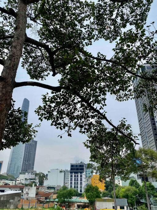 ホーチミン市Le Bijou Chic In The Heart Of Saigon Charm With Viewアパートメント エクステリア 写真
